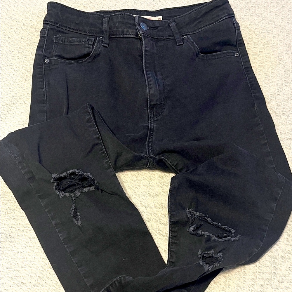 Levi’s 721 High Rise Skinny Jeans – Black, Size 29